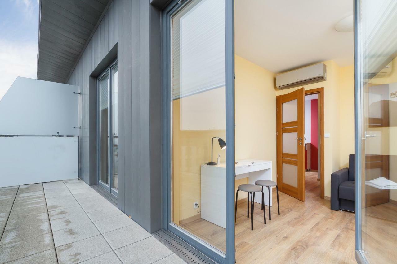 Apartments Krakow Masarska Free Parking By Noclegi Renters Ngoại thất bức ảnh